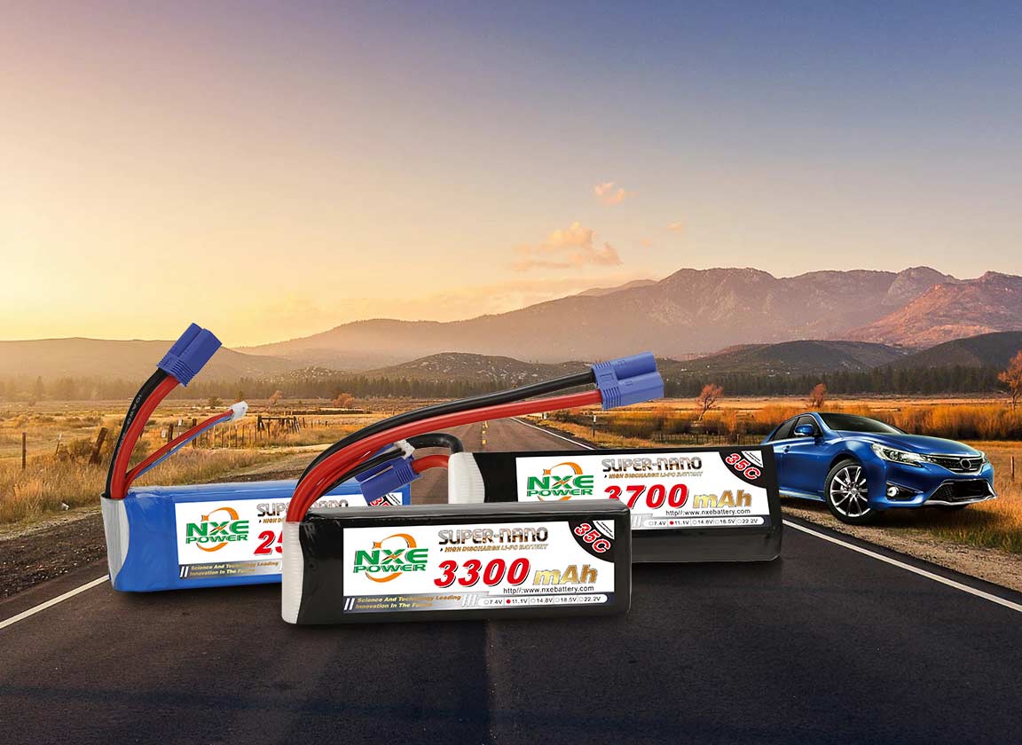 為汽車應(yīng)急救援提供的汽車啟動(dòng)電源電池，動(dòng)力足